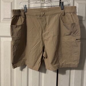Willit Women's Cargo Shorts Khaki Shade - Size XL